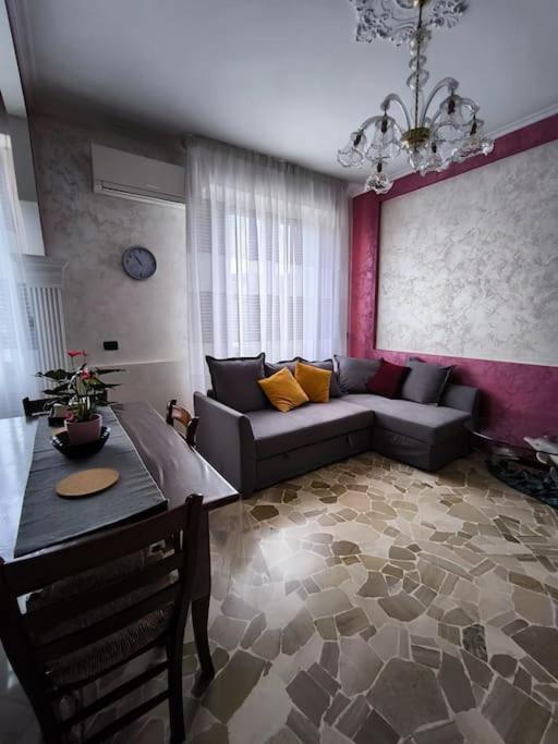 Casa Parthenope * Milão